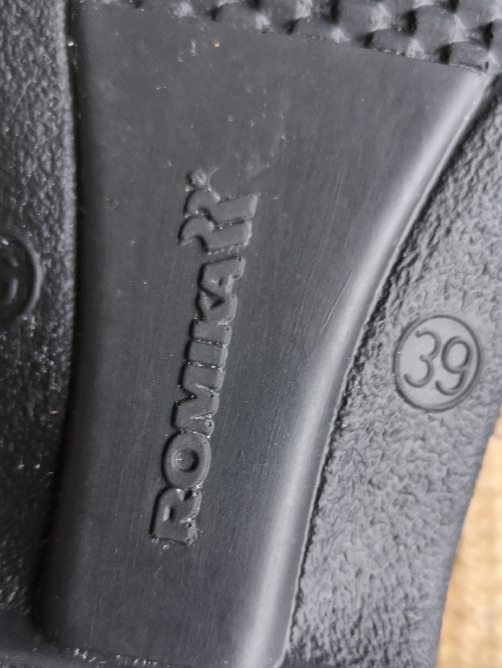 Romika leather slip-on sandals - Picture 10 of 12